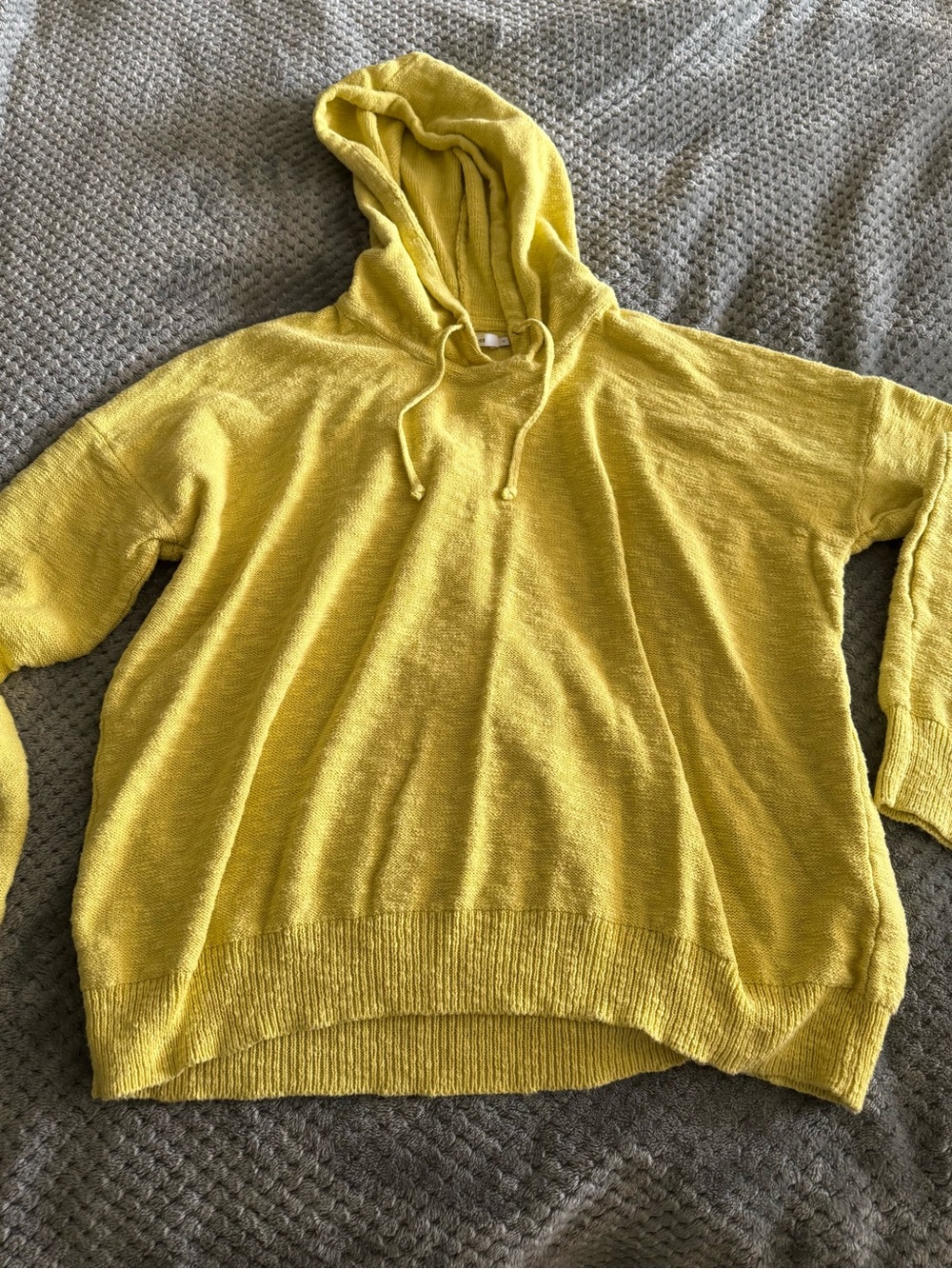 Casual Yellow Hooded Knit Sweater